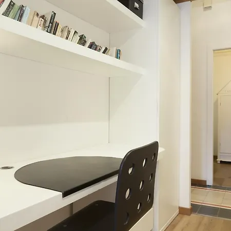 Apartment Akira Flats Roger De Flor Chic